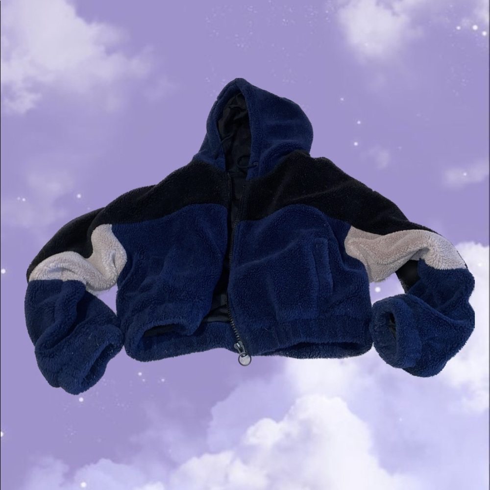 urban outfitters CROPPED sherpa zip up hoodie